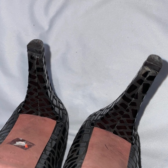 Jean-michel Cazabat Leather Brick Pattern Black Platform Heels size 39 Peep Toe - Picture 11 of 16